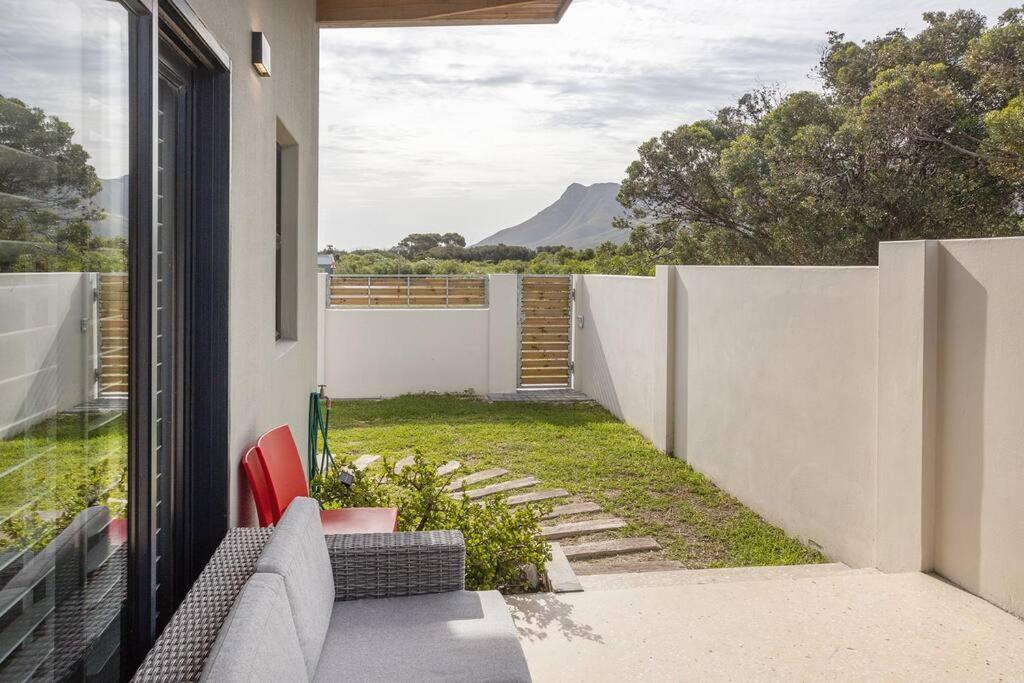 Mountain And Sea Cottage Hermanus Exteriér fotografie